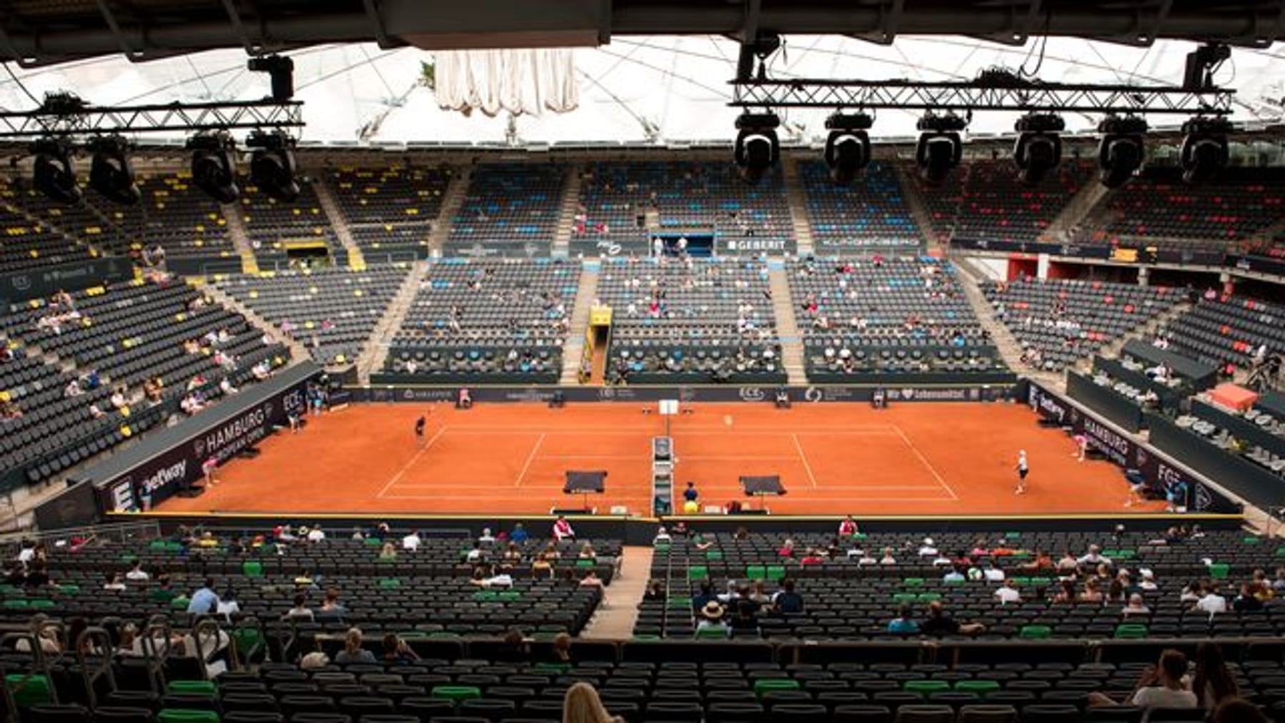 P Tz Venus Gewinnen Doppel Bei Hamburger Tennisturnier