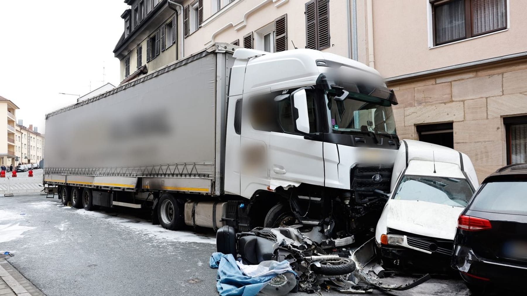 Chaosfahrt Durch F Rth So Geht Es F R Den Lkw Fahrer Weiter