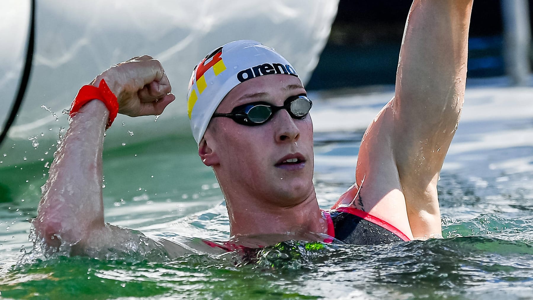 Vierte Medaille Bei Schwimm Wm Florian Wellbrock Holt Gold Im Freiwasser