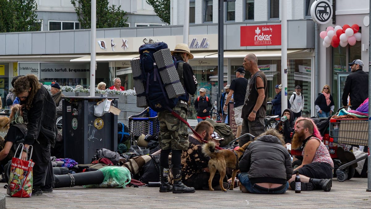 Punks Auf Sylt Betonbl Cke Und Bauz Une Sollen Abhilfe Schaffen