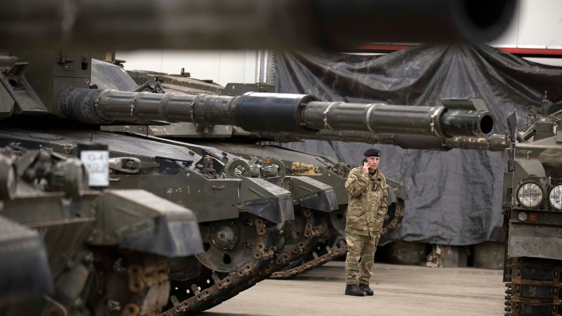 + Ukraine-Krieg im Newsblog + | Großbritannien will Munition mit abgereichertem Uran liefern