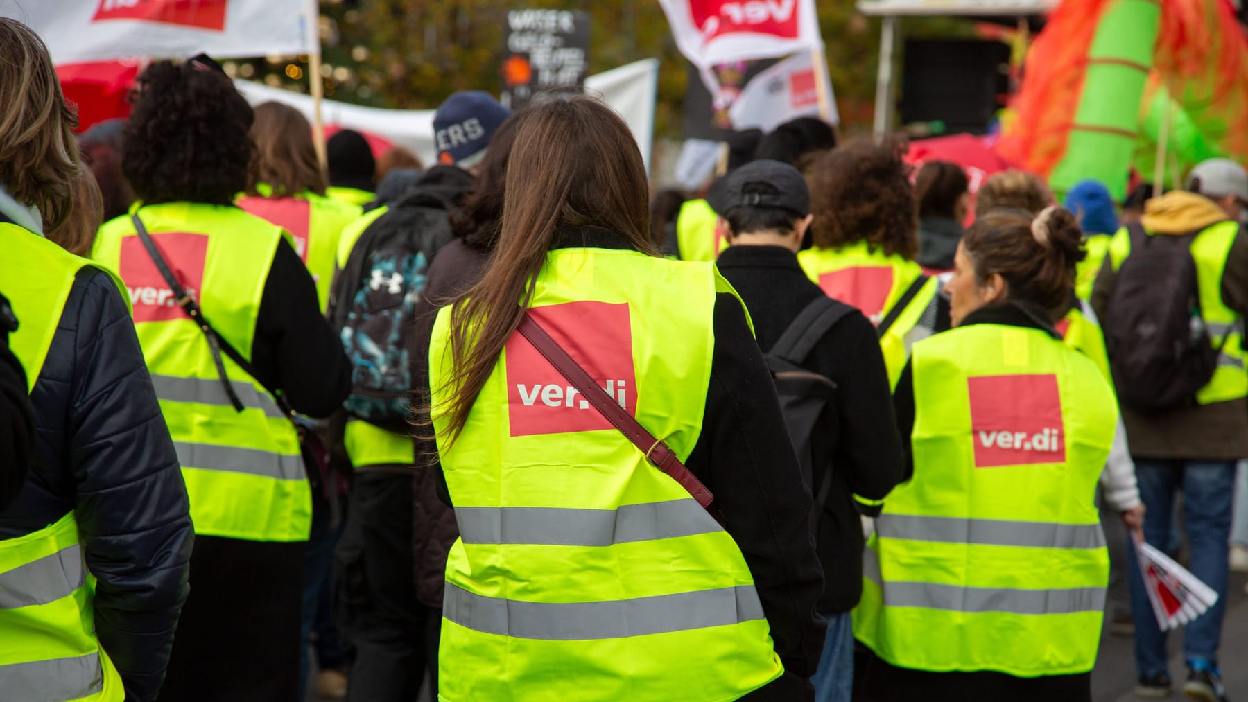 Hamburg Streik im öffentlichen Dienst Verdi macht Druck