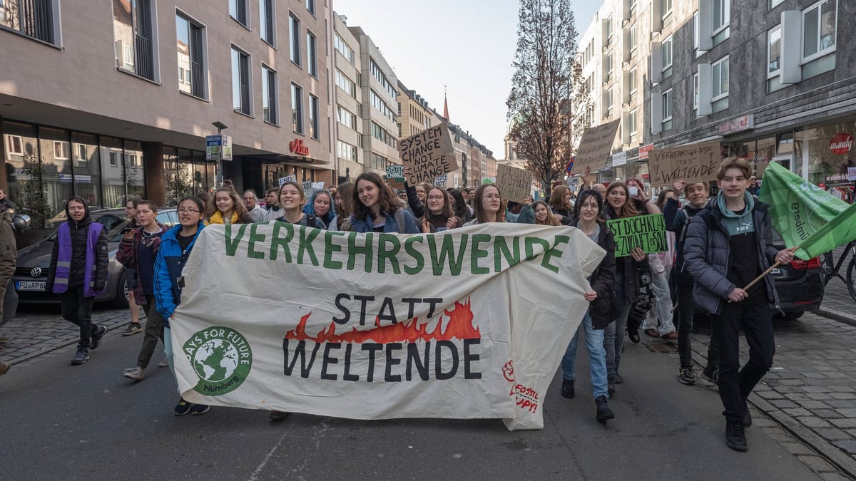 N Rnberg Verdi Streik Demo Von Fridays For Future Verkehrschaos