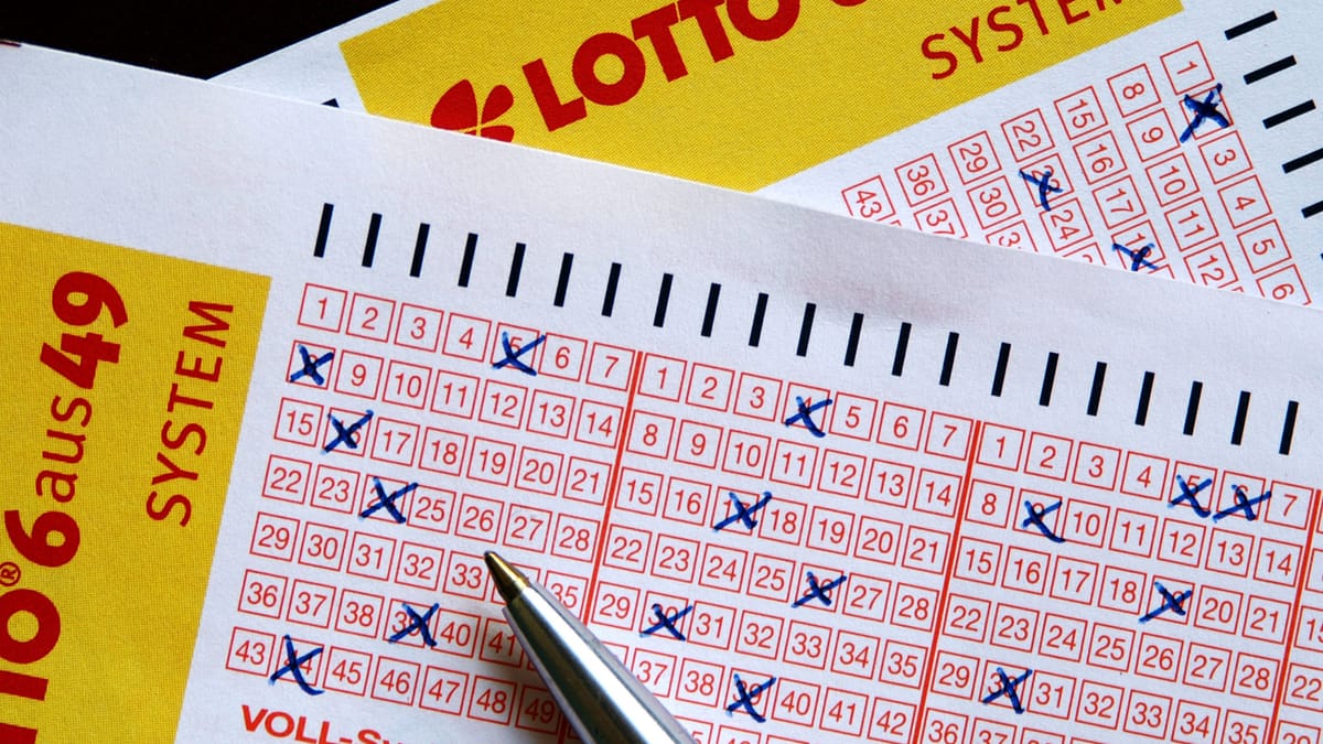 Lotto Frau Aus Bayern Knackt Jackpot Und Gewinnt 19 Millionen