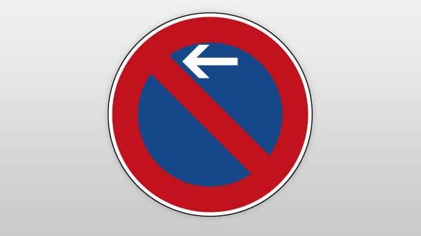 Eingeschränktes Halteverbot mit Pfeil, der nach links zur Fahrbahn zeigt: Hier beginnt der Anfang des verbotenen Bereichs; das kurze Halten ist erlaubt.