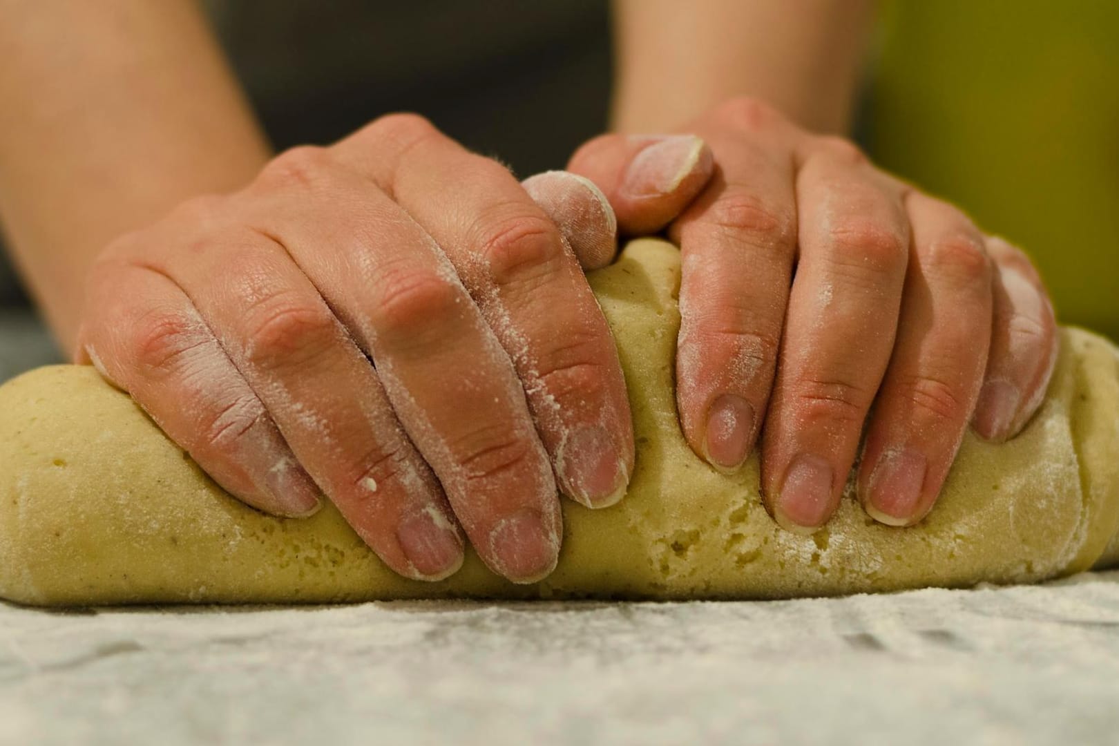 Mit diesem Kalakukko-Rezept gelingt Ihnen spielend einfach der Fisch im Brotteig.