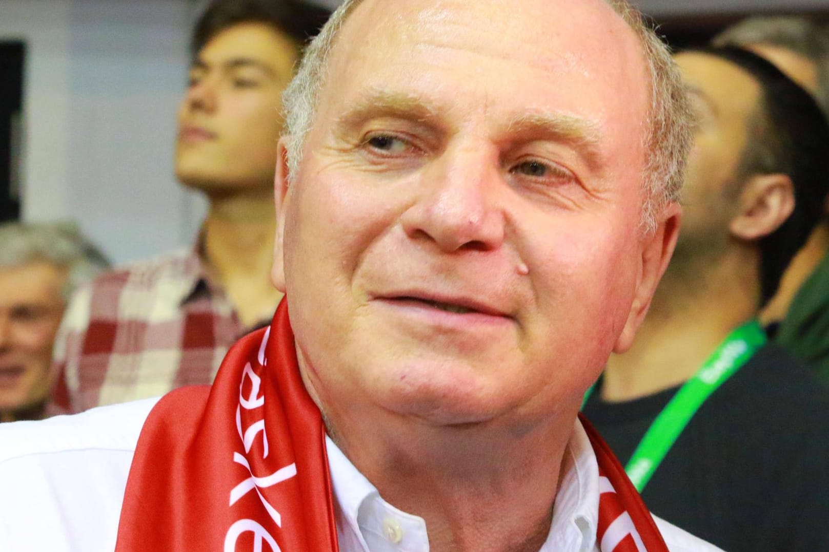 Uli Hoeneß glaubt nicht an ein Ende einer Ära beim FC Bayern.