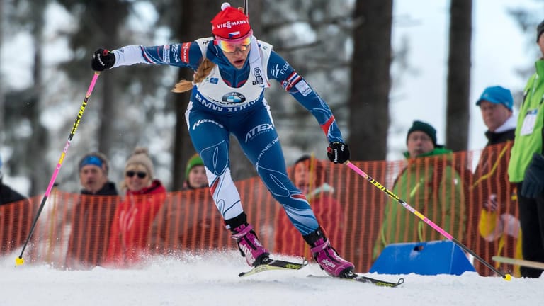 Gabriela Koukalova ist die neue Führende im Biathlon-Weltcup der Damen.