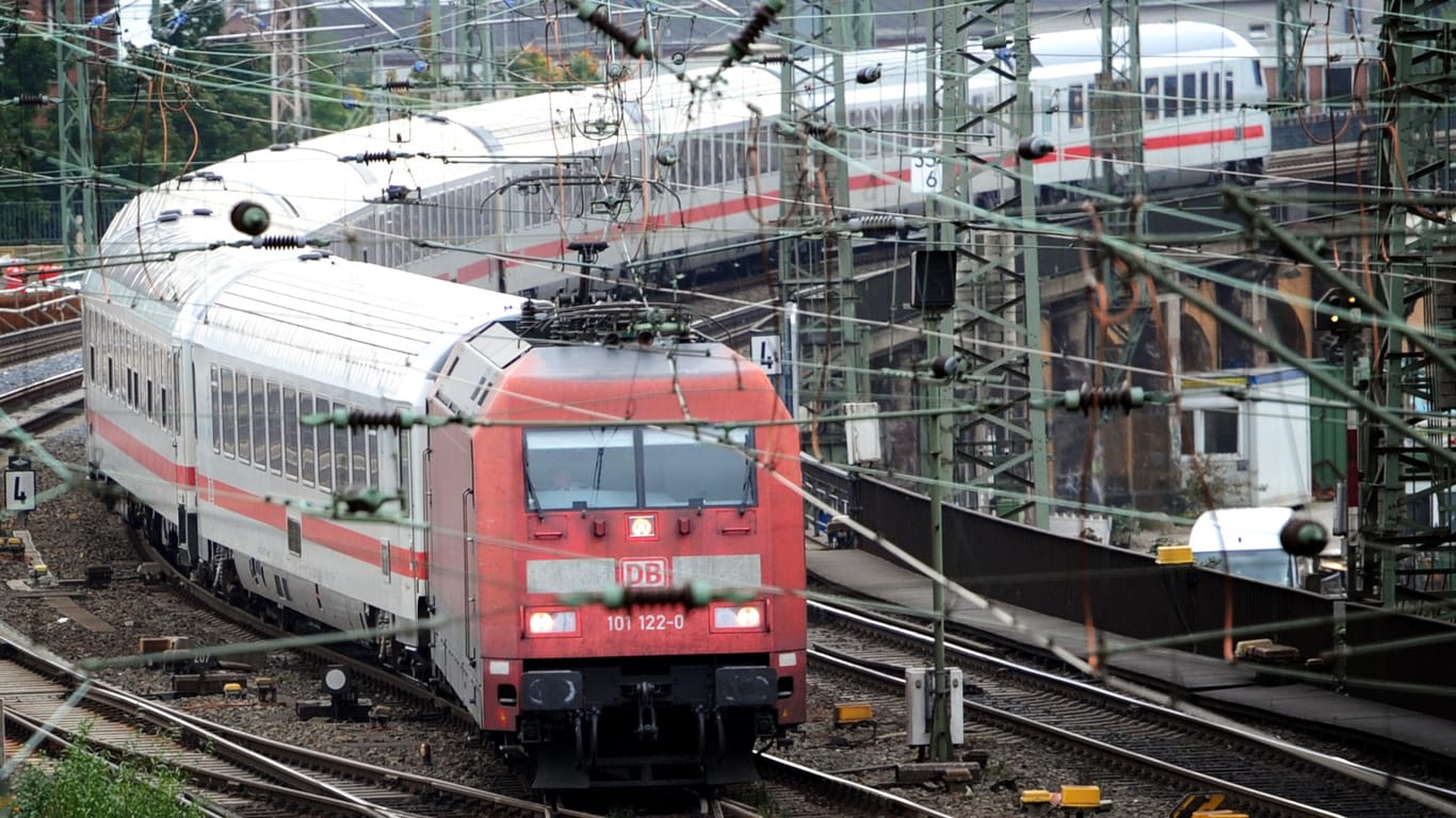 Ein Intercity der Deutschen Bahn (Archivbild).