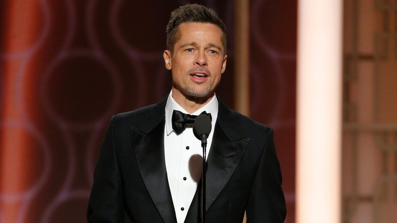 Brad Pitt auf der Bühne bei den "Golden Globes".