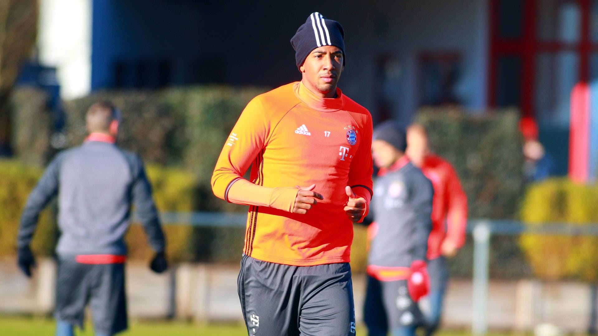 Jerome Boateng muss länger zuschauen, als zunächst gedacht.