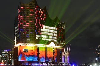 Die "Elbphilharmonie" soll Hamburgs neues Tor zur Welt werden.