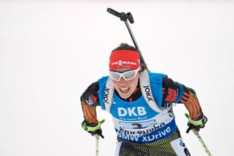 Laura Dahlmeier peilt mit der deutschen Biathlon-Staffel in Ruhpolding eine Top-Platzierung an.