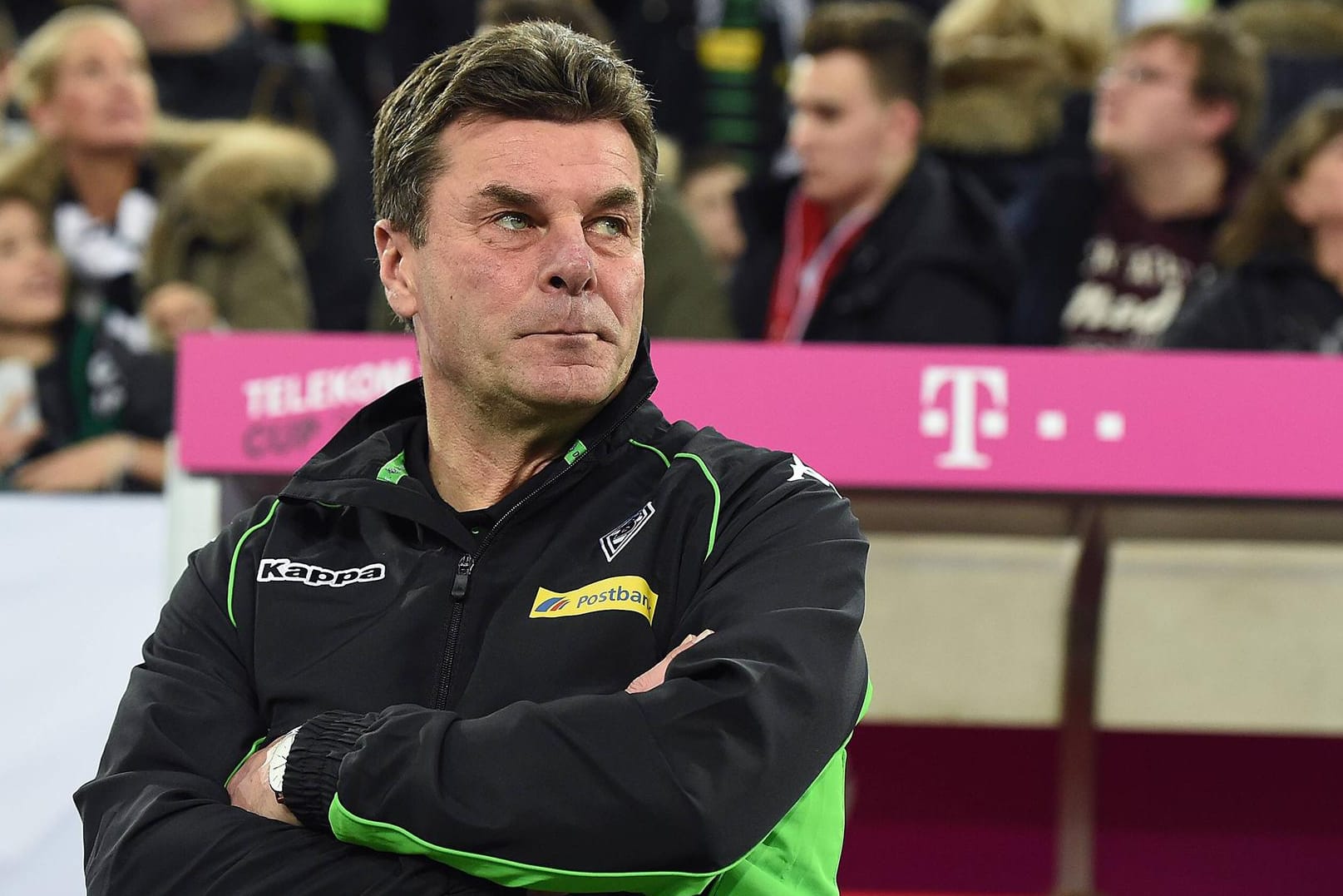 Borussia Mönchengladbachs Trainer Dieter Hecking war sichtlich angefressen.