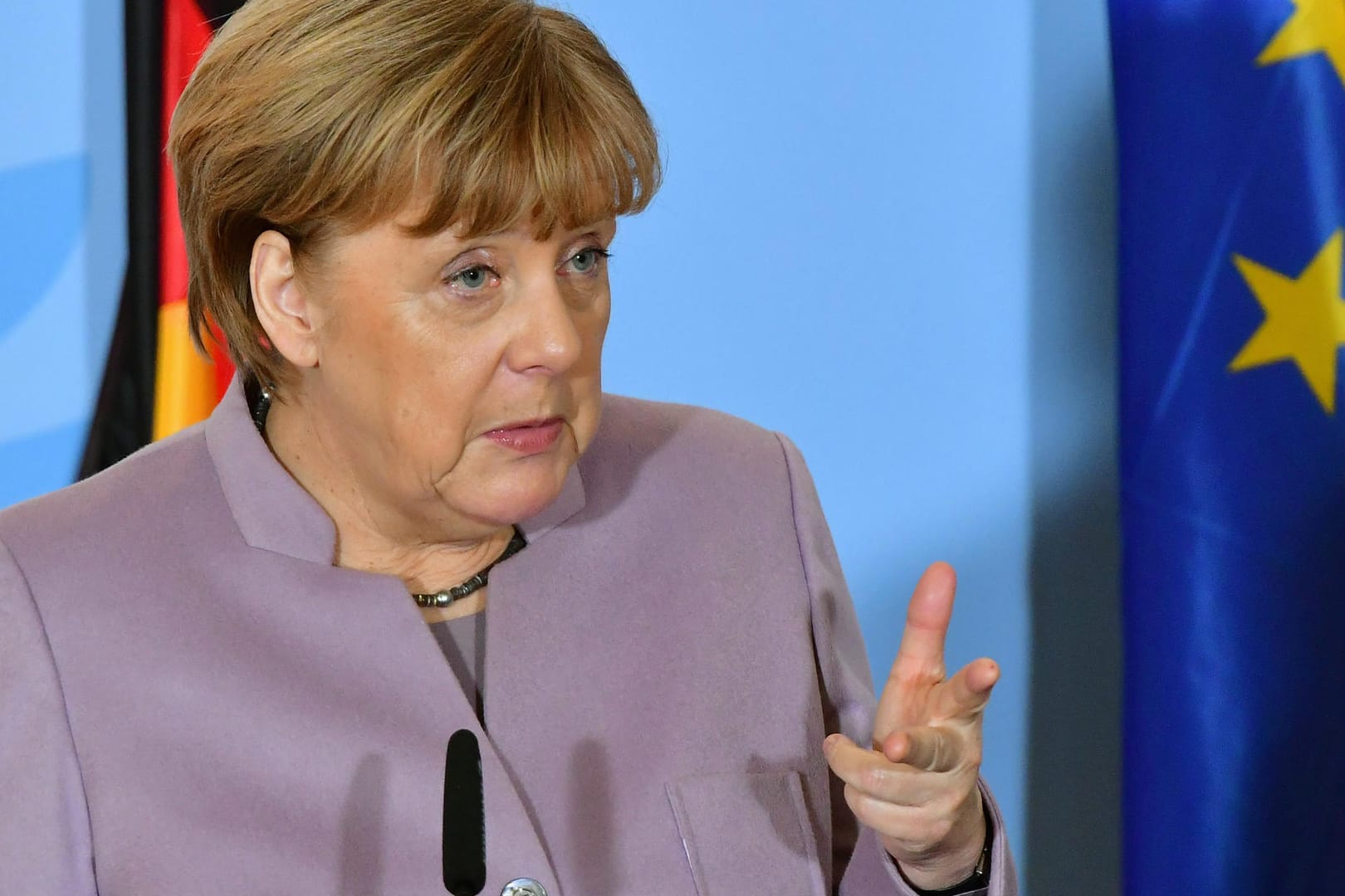 Bundeskanzlerin Angela Merkel will sich dafür einsetzen, dass die 27 EU-Mitgliedstaaten "intensiv und zukunftsgerichtet zusammenarbeiten."