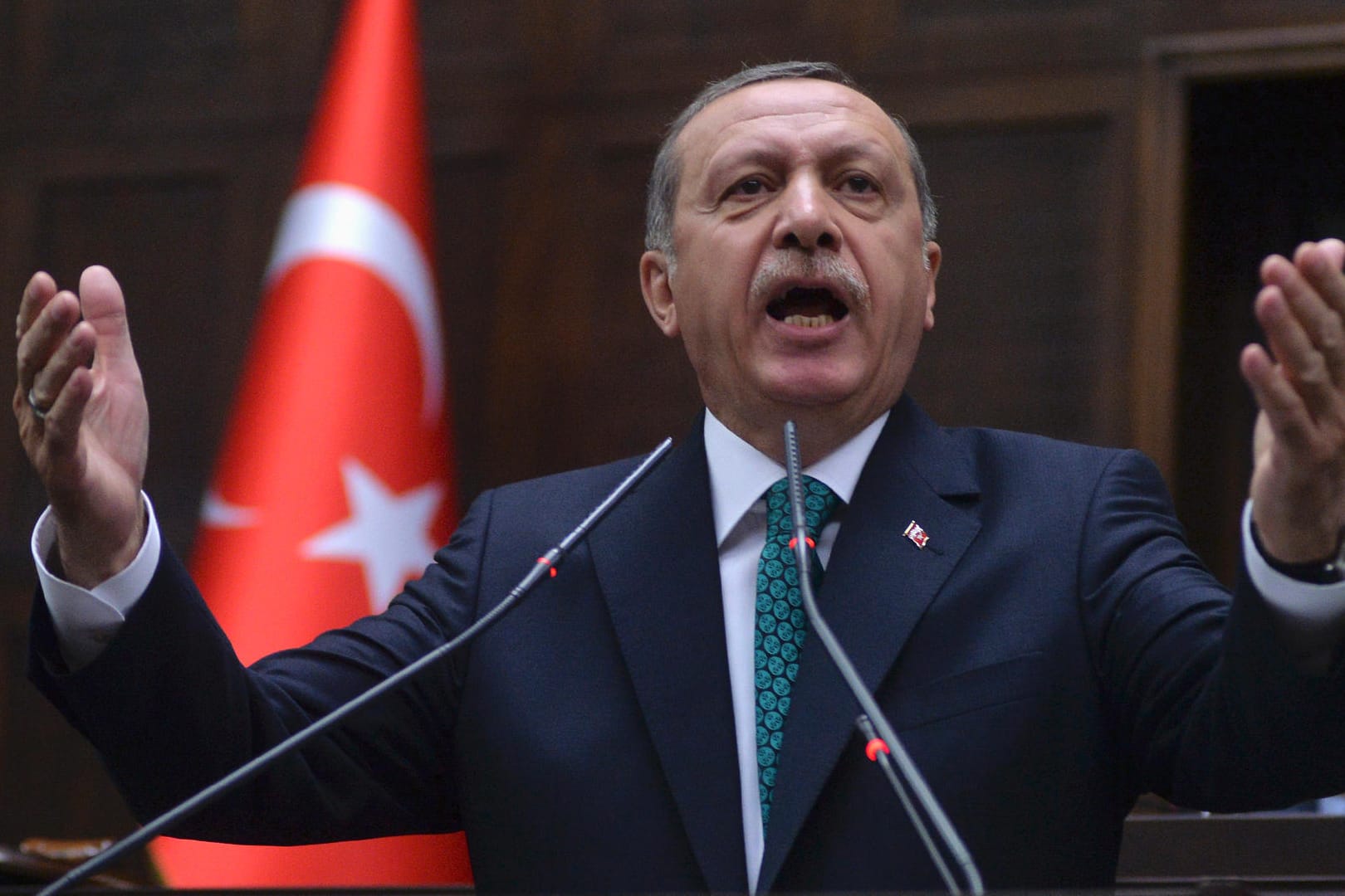 Recep Tayyip Erdogan bei einer Rede vor dem Parlament.