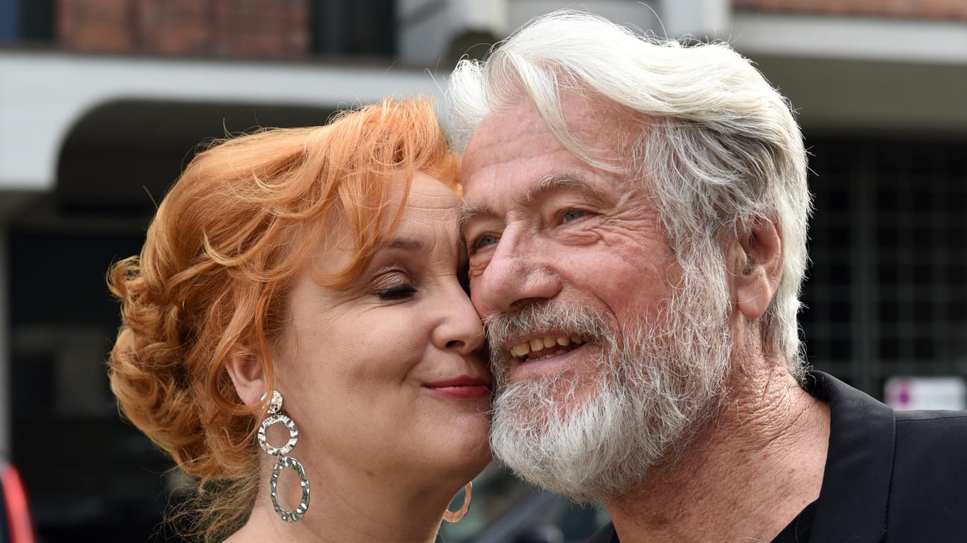 Schauspieler Jürgen Prochnow mit seiner Ehefrau Verena Wengler.