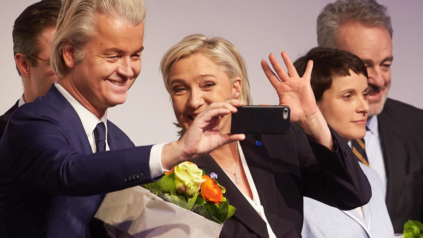 Tagung der rechtspopulistischen ENF-Fraktion in Koblenz (von links): Geert Wilders, Marine Le Pen und Frauke Petry.