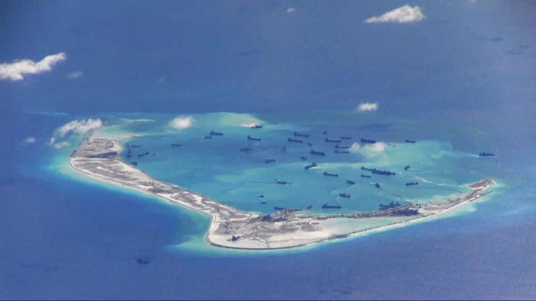 China schüttet im Südchinesischen Meer immer wieder künstlich Inseln auf.