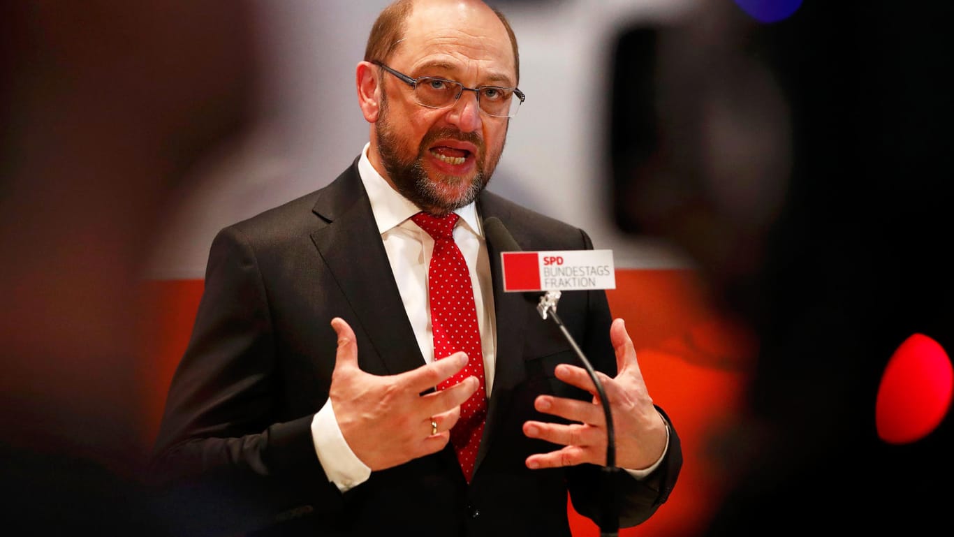 Der wohl künftige SPD-Chef Martin Schulz vor Journalisten in Berlin.