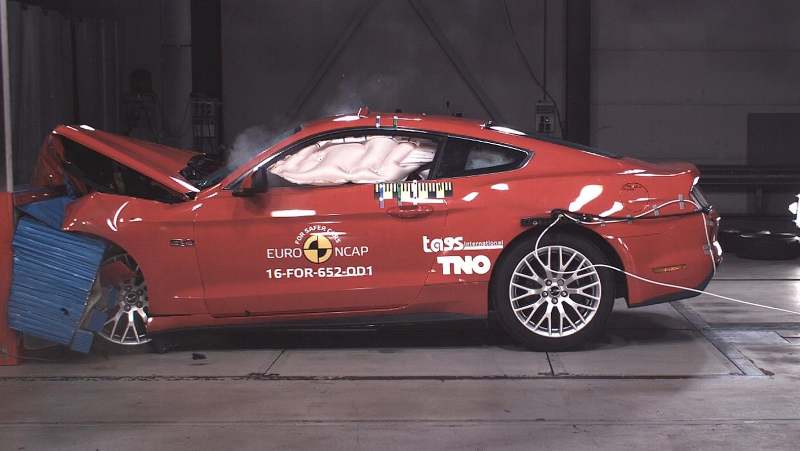 Der Ford Mustang kann im Crashtest des Euro-NCAP nicht überzeugen.