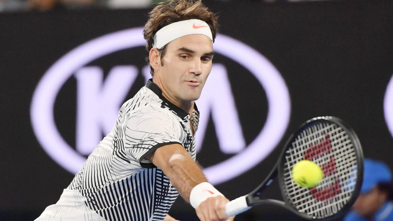 Der Schweizer Roger Federer in seinem Match gegen Landsmann Stan Wawrinka.