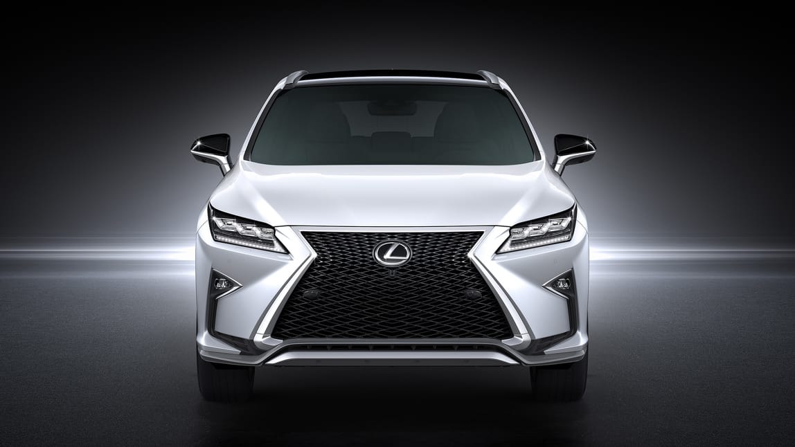 Lexus RX: Grimmig blickende Scheinwerfer.