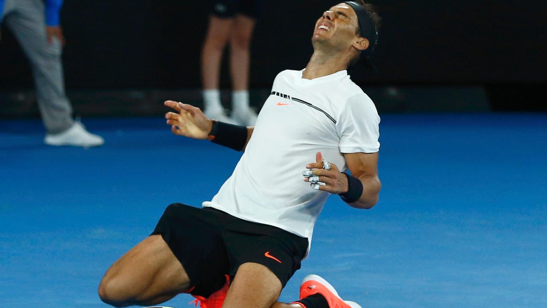 Geschafft: Rafael Nadal unmittelbar nach dem verwandelten Matchball