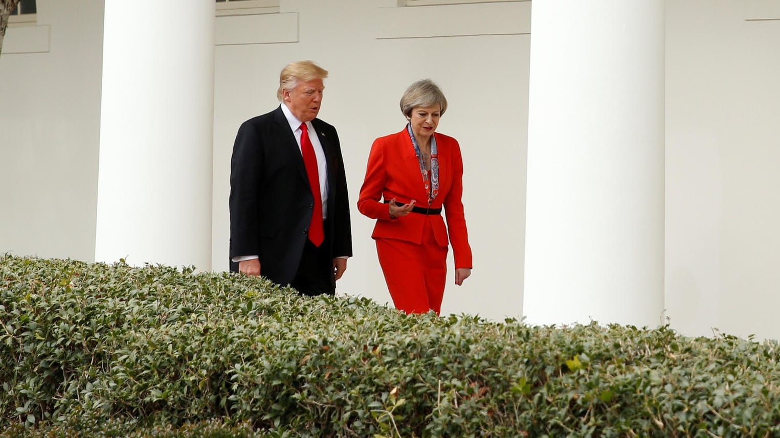 Die britische Premierministerin Theresa May ist auf Staatsbesuch bei US-Präsident Donald Trump. Die britische Premierministerin Theresa May ist auf Staatsbesuch bei US-Präsident Donald Trump.