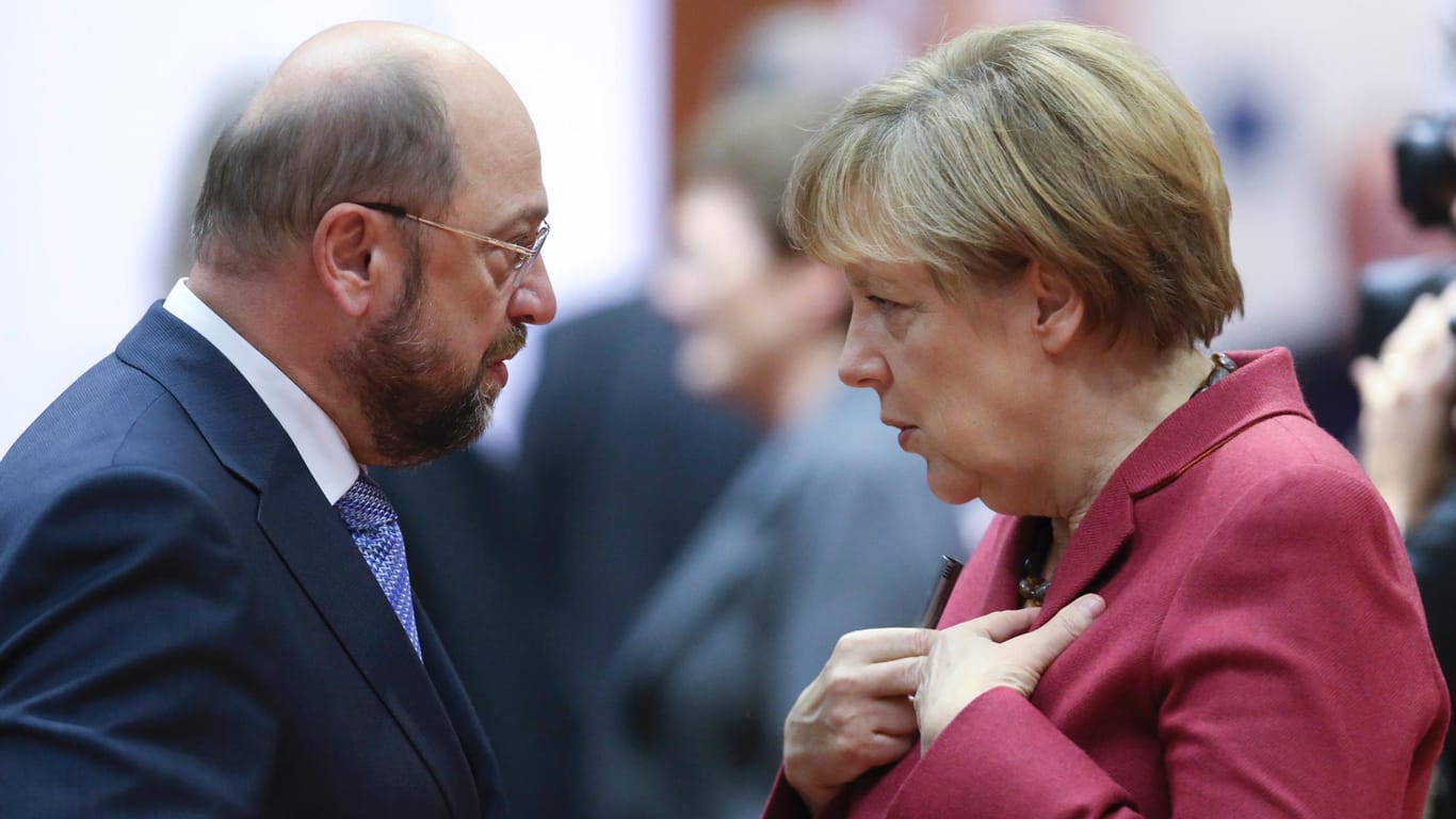 Er will ihren Job: Martin Schulz und Angela Merkel.