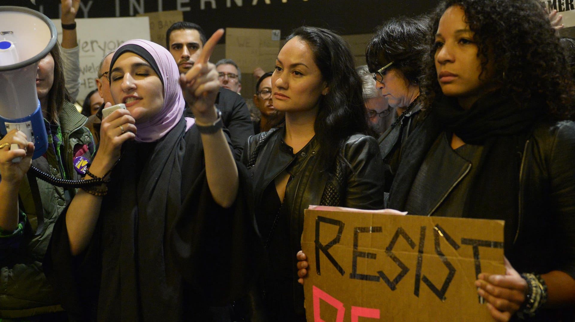 Proteste gegen den von Trump verhängten Einreisestopp am Flughafen von Los Angeles.