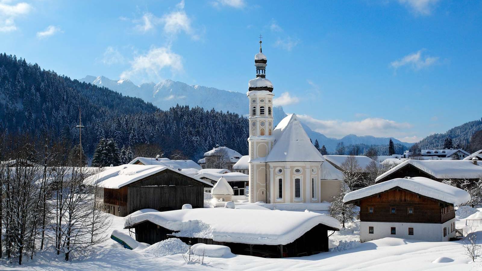 Ruhig und beschaulich: Sachrang ist eines von nur drei deutschen "Bergsteigerdörfern". So zeichnen die Alpenvereine besonders nachhaltige und traditionelle Orte aus.