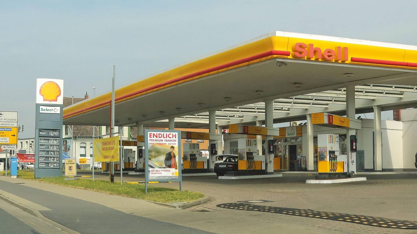 Bald auch für Elektroautos offen: Shell-Tankstellen.