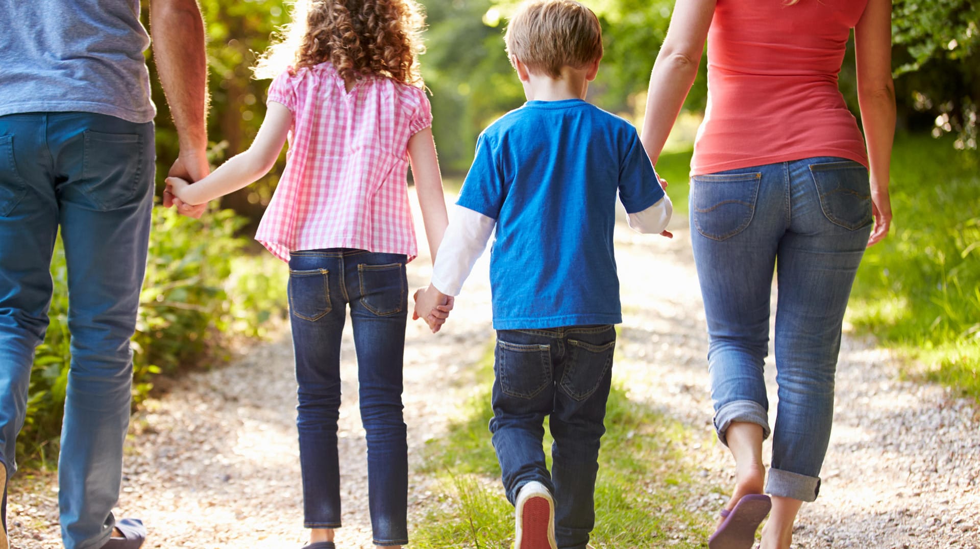 Eltern wollen ihren Kindern eine gute Zukunft ermöglichen.