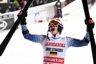 So sehen Sieger aus: Linus Straßer nach seinem Erfolg in Stockholm.