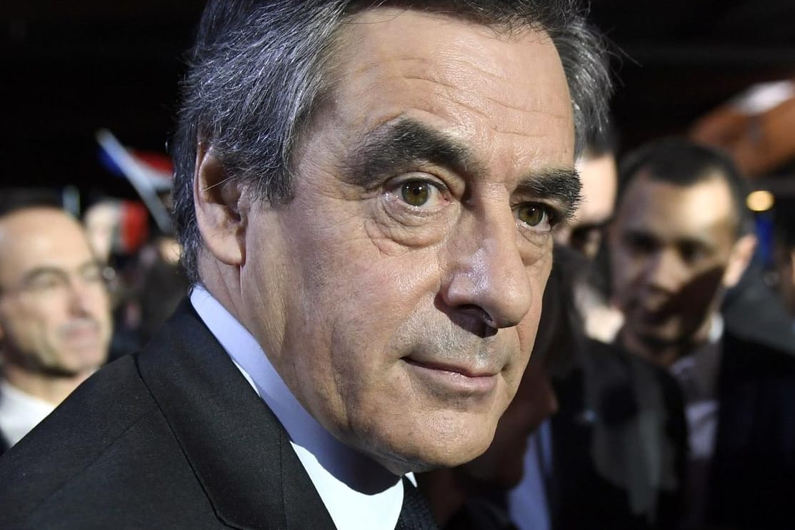 Der Druck auf den französischen Präsidentschaftskandidaten François Fillon nimmt zu.