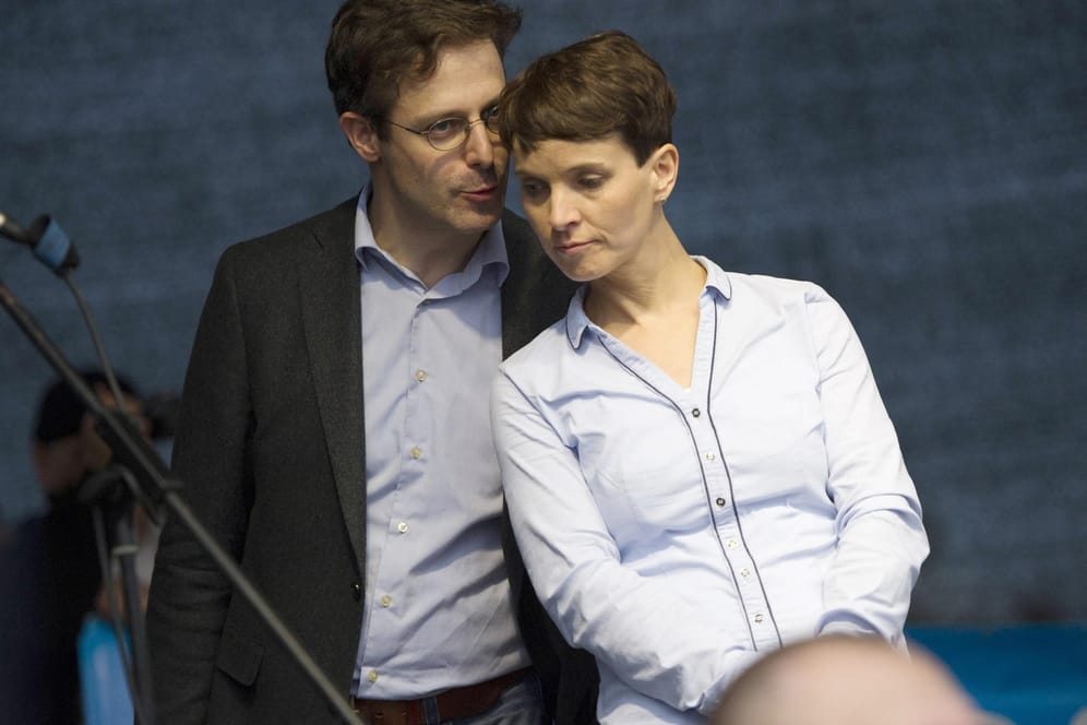 Marcus Pretzell und Frauke Petry von der AfD: Ehepaare können nicht in zwei verschiedenen Landtagen sitzen.
