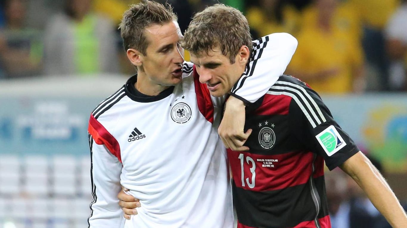 Miroslav Klose (links) und Thomas Müller zu gemeinsamen Zeiten in der Nationalmannschaft.