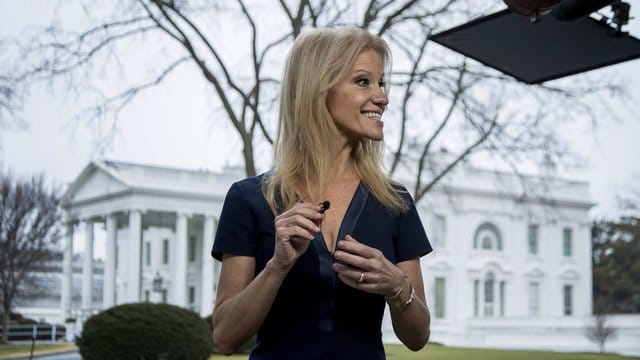 Sie weiß von Massakern, die es wohl nie gegeben hat: Trumps Spitzenberaterin Kellyanne Conway. Sie weiß von Massakern, die es wohl nie gegeben hat: Trumps Spitzenberaterin Kellyanne Conway.