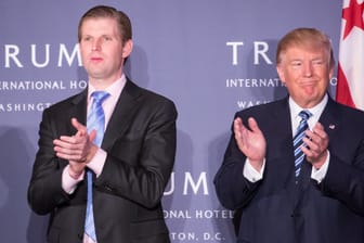 Eric Trump (links) und sein Vater, US-Präsident Donald Trump.