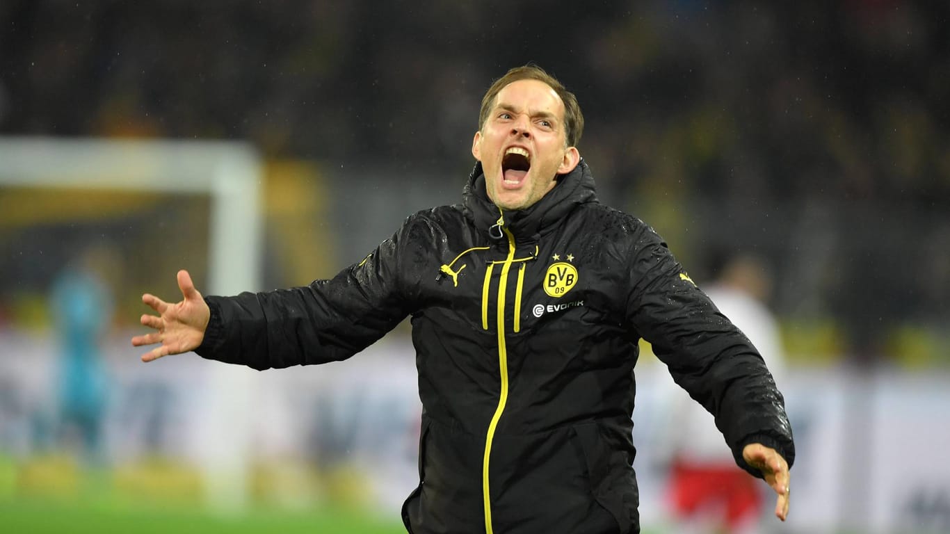 Dortmunds Trainer Thomas Tuchel jubelt nach dem Sieg gegen RB Leipzig.