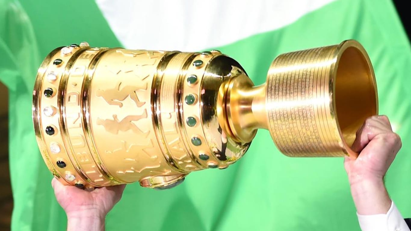 Das Objekt der Begierde für Profi- und Amateurklubs: der DFB-Pokal.