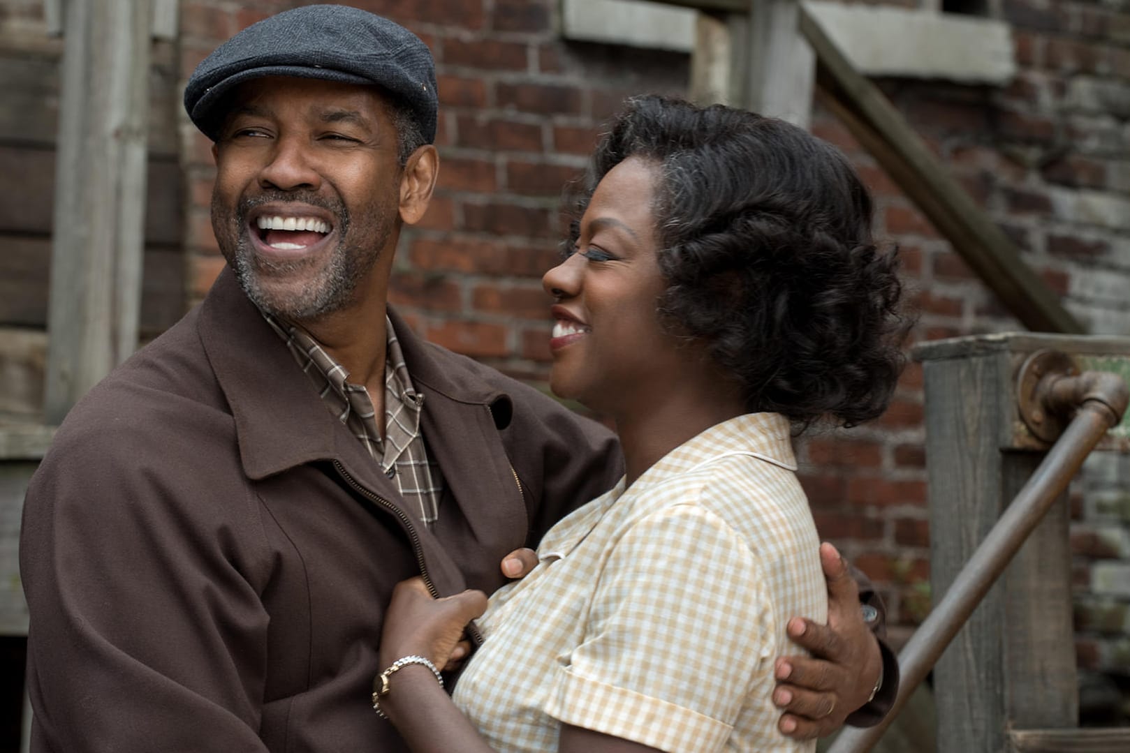 Denzel Washington als Troy Maxson und Viola Davis als seine Frau Rose.