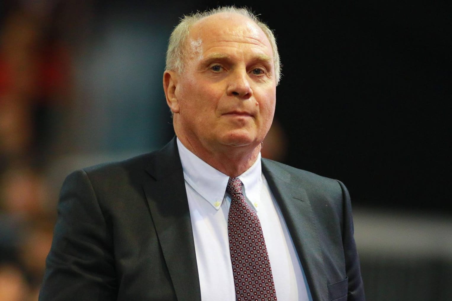 Uli Hoeneß ist nun wieder in seiner alten Doppelfunktion für den FC Bayern im Einsatz.