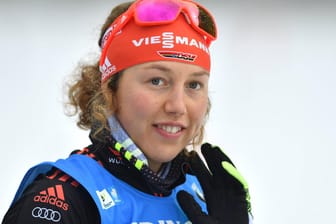 Laura Dahlmeier nimmt bei der Biathlon-WM eine Goldmedaille ins Visier.