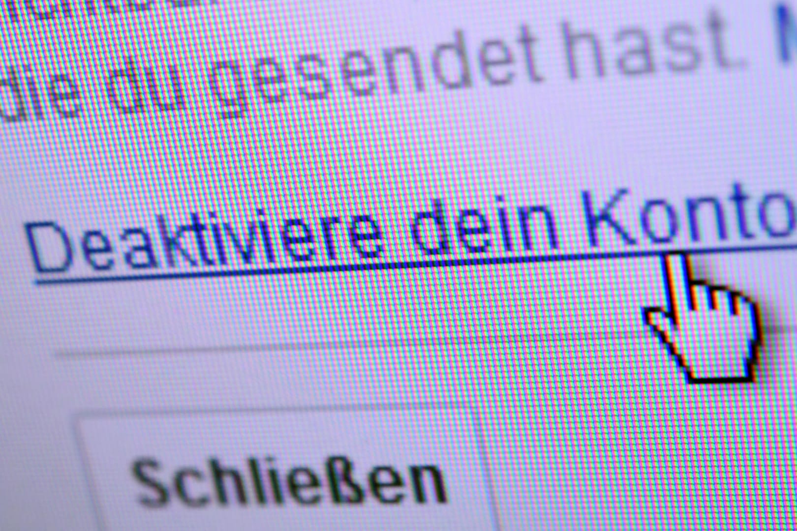 Einen Button zum Löschen von Internetkonten gibt es längst nicht immer. Oft muss man diese Möglichkeit aktiv anfragen.