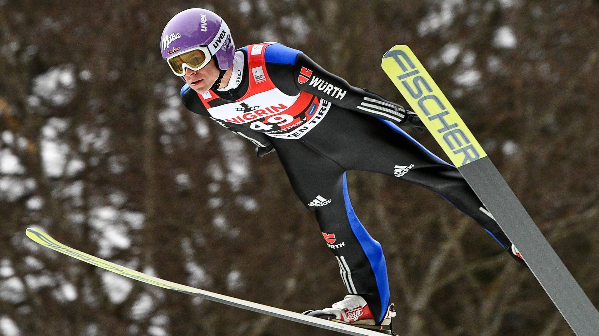 Andreas Wellinger musste sich in Sapporo nur dem Polen Kamil Stoch geschlagen geben.