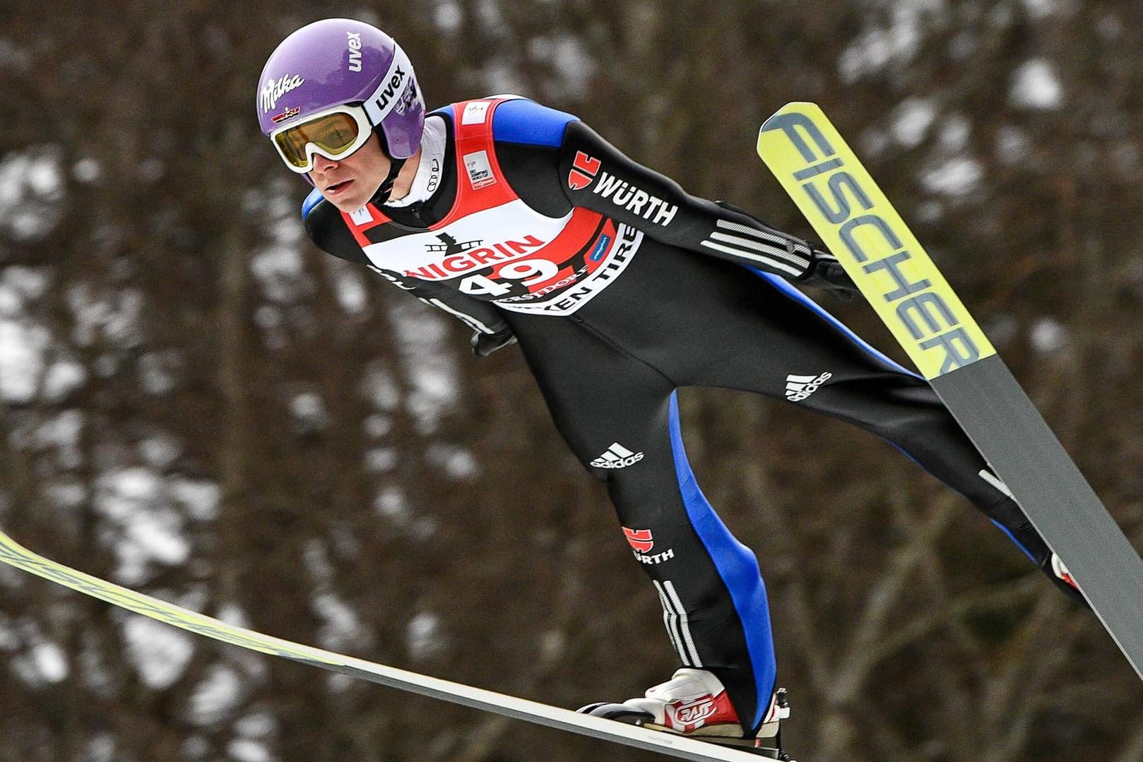 Andreas Wellinger musste sich in Sapporo nur dem Polen Kamil Stoch geschlagen geben.