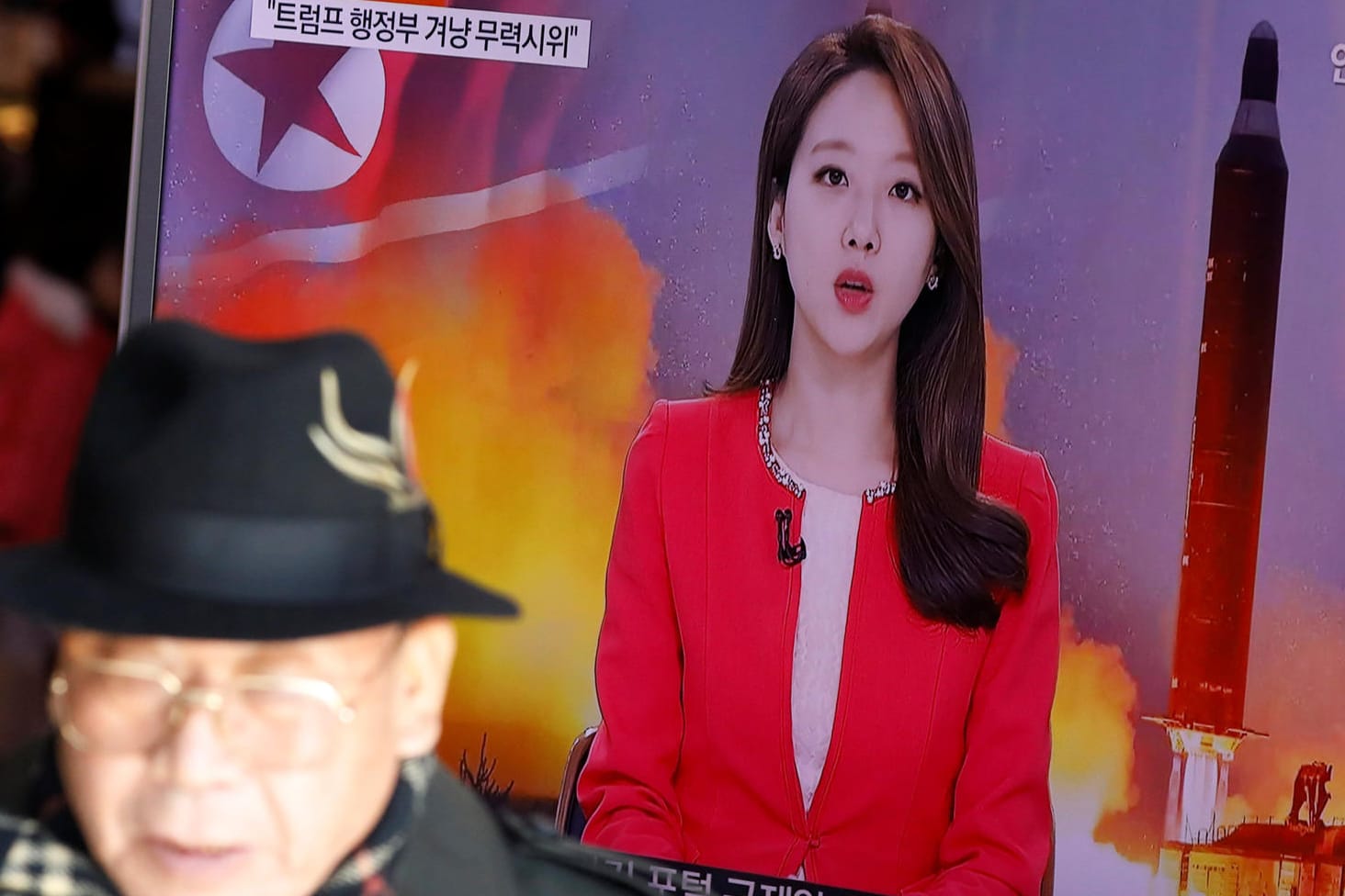 Im nordkoreanischen Fernsehen läuft ein Beitrag über den jüngsten Raketentest von Kim Jong Un.