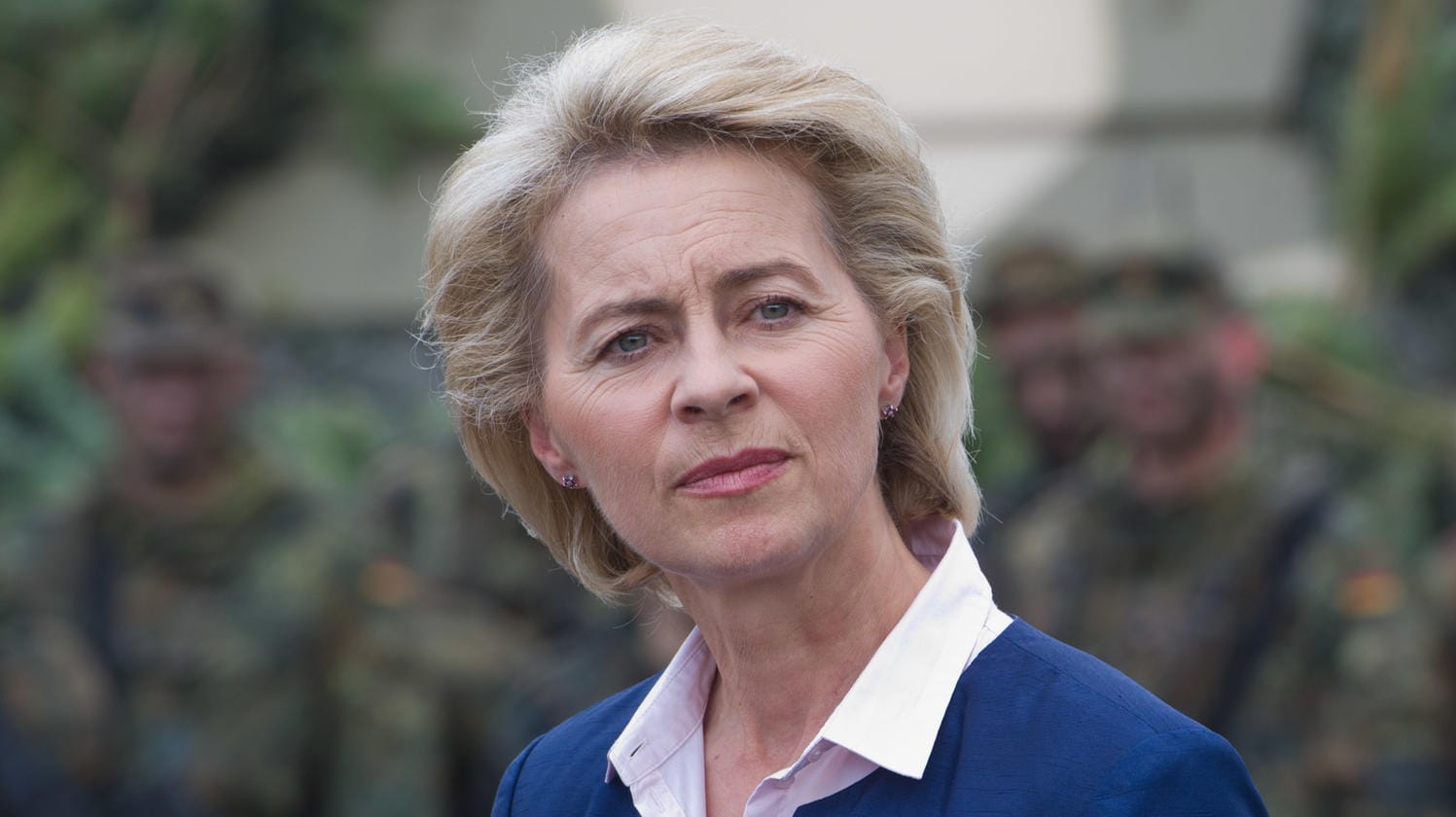 Ursula von der Leyen gefällt nicht, was Teile ihrer Truppe mit Auszubildenden anstellen.